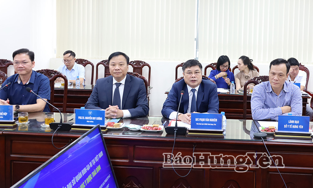 The Bulgarian Embassy delegation pays a working visit to Thai Binh University of Medicine and Pharmacy and Thai Binh General Hospital
