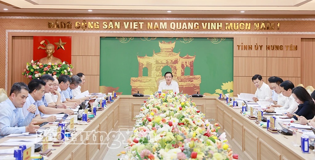 The Provincial Party Committee’s Standing Board reviews matters within its authority